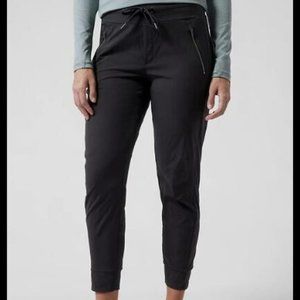 Athleta Trekkie North Jogger